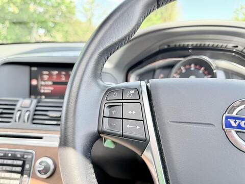 Volvo XC60 2.0 T5 Se Lux Nav AWD Petrol Auto - U2212