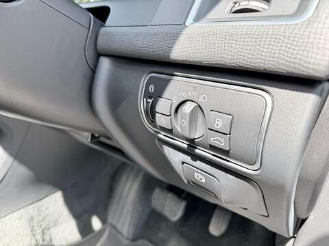 Volvo XC60 2.0 T5 Se Lux Nav AWD Petrol Auto - U2212