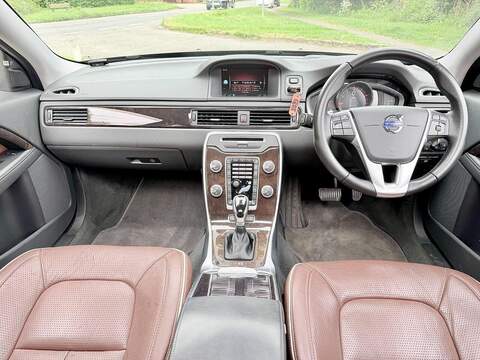 Volvo XC70 T5 SE 2.0 Automatic Petrol - U2213