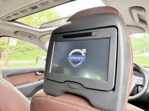 Volvo XC70 T5 SE 2.0 Automatic Petrol - U2213