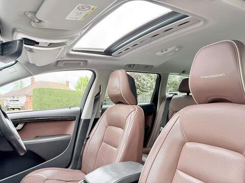 Volvo XC70 T5 SE 2.0 Automatic Petrol - U2213