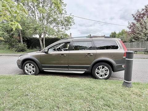 Volvo XC70 T5 SE 2.0 Automatic Petrol - U2213