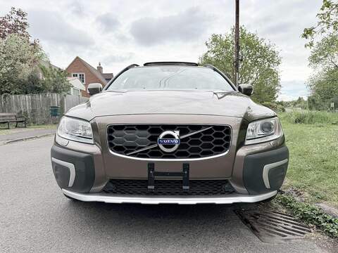 Volvo XC70 T5 SE 2.0 Automatic Petrol - U2213