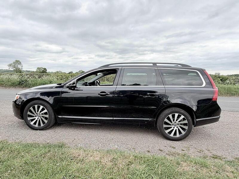 Volvo V70 1.6 T4 SE Lux Estate 5dr Petrol Powershift Euro 5 (180 ps) - U2221