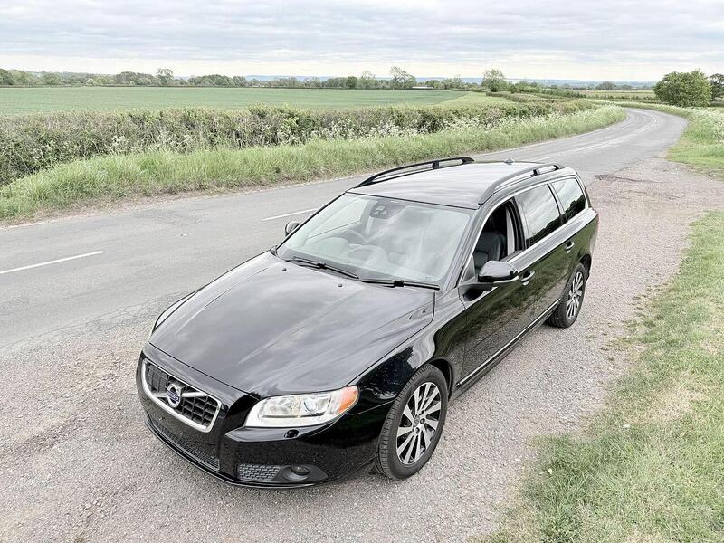 Volvo V70 1.6 T4 SE Lux Estate 5dr Petrol Powershift Euro 5 (180 ps) - U2221