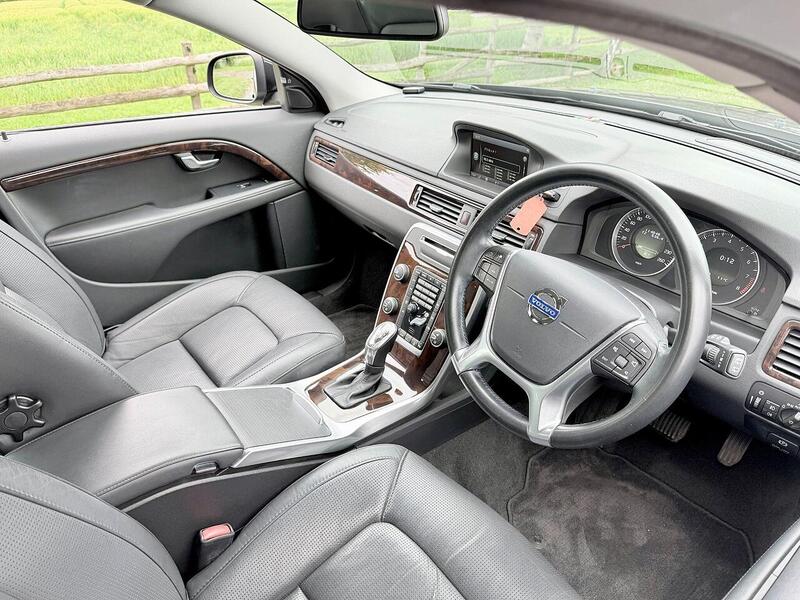 Volvo V70 1.6 T4 SE Lux Estate 5dr Petrol Powershift Euro 5 (180 ps) - U2221