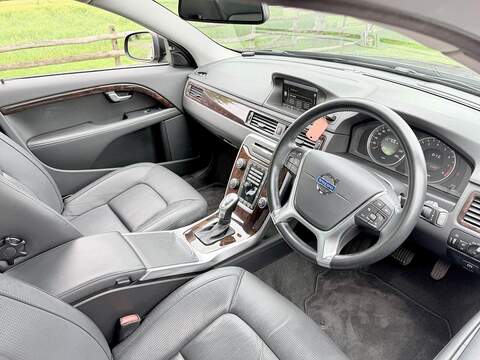 Volvo V70 1.6 T4 SE Lux Estate 5dr Petrol Powershift Euro 5 (180 ps) - U2221