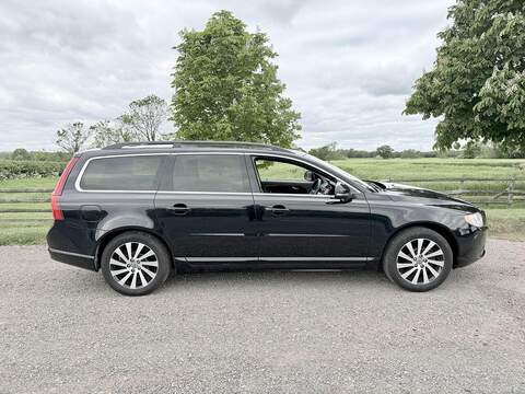 Volvo V70 1.6 T4 SE Lux Estate 5dr Petrol Powershift Euro 5 (180 ps) - U2221