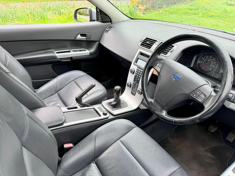 Volvo C30 1.6D DRIVe SE Lux Sports Coupe 3dr Diesel Manual Euro 4 (109 ps) - U2222