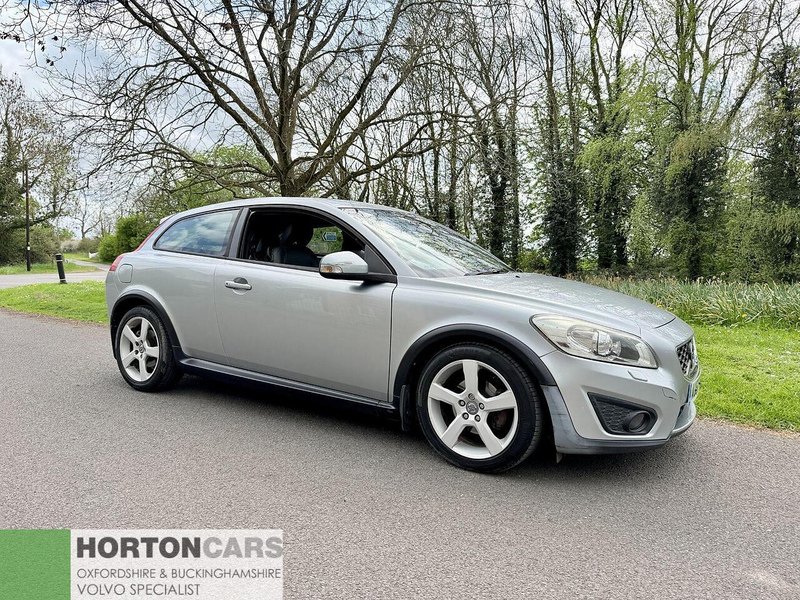 Volvo C30 1.6D DRIVe SE Lux Sports Coupe 3dr Diesel Manual Euro 4 (109 ps) - U2222