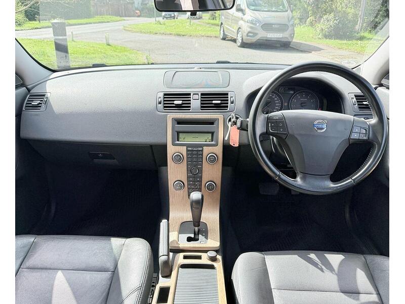Volvo V50 Se Lux 2.0 Petrol Automatic - U2223