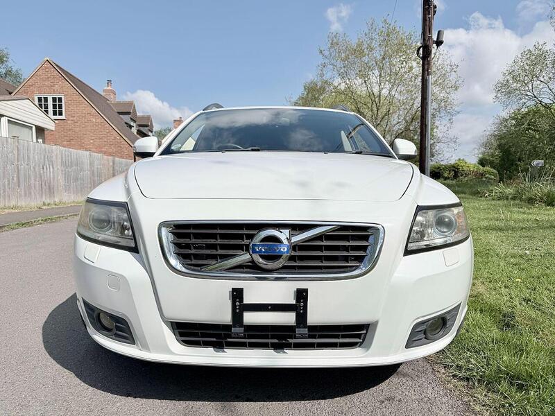 Volvo V50 Se Lux 2.0 Petrol Automatic - U2223