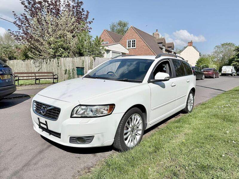 Volvo V50 Se Lux 2.0 Petrol Automatic - U2223