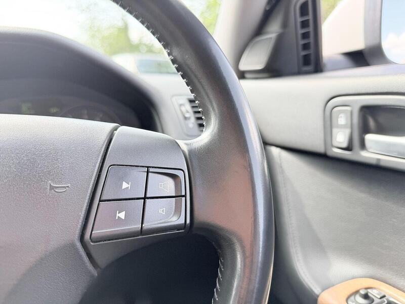 Volvo V50 Se Lux 2.0 Petrol Automatic - U2223