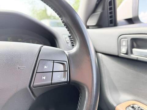 Volvo V50 Se Lux 2.0 Petrol Automatic - U2223