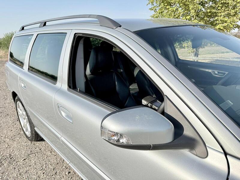 Volvo V70 2.4D SE Estate 5dr Diesel Manual (179 g/km, 163 bhp) - U2227