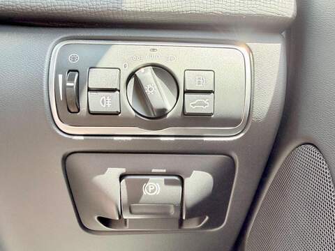 Volvo XC60 2.0 D4 SE Lux Nav SUV 5dr Diesel Manual Euro 6 (s/s) (190 ps) - U2240