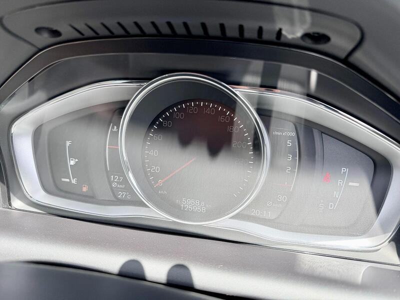 Volvo XC60 2.0 D4 SE Lux Nav SUV 5dr Diesel Manual Euro 6 (s/s) (190 ps) - U2240