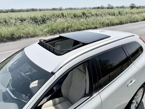 Volvo XC60 2.0 D4 SE Lux Nav SUV 5dr Diesel Manual Euro 6 (s/s) (190 ps) - U2240
