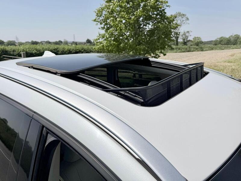 Volvo XC60 2.0 D4 SE Lux Nav SUV 5dr Diesel Manual Euro 6 (s/s) (190 ps) - U2240