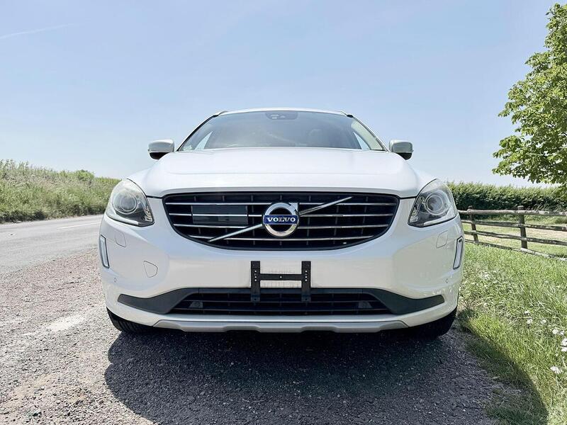 Volvo XC60 2.0 D4 SE Lux Nav SUV 5dr Diesel Manual Euro 6 (s/s) (190 ps) - U2240