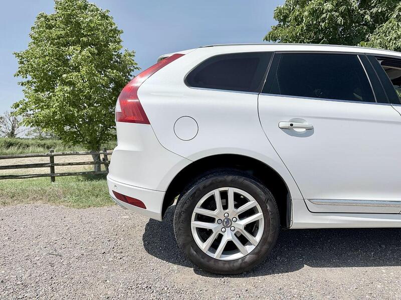 Volvo XC60 2.0 D4 SE Lux Nav SUV 5dr Diesel Manual Euro 6 (s/s) (190 ps) - U2240