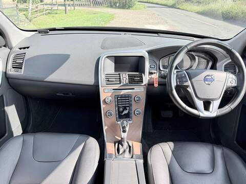 Volvo XC60 2.0 D4 SE Lux Nav SUV 5dr Diesel Auto Euro 6 (s/s) (190 ps) - U2242