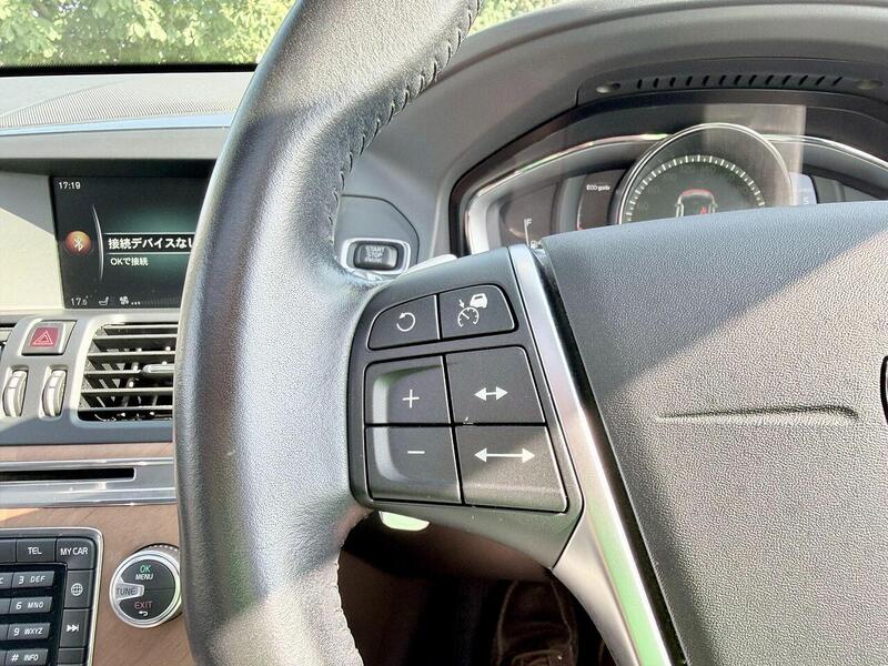Volvo XC60 2.0 D4 SE Lux Nav SUV 5dr Diesel Auto Euro 6 (s/s) (190 ps) - U2242