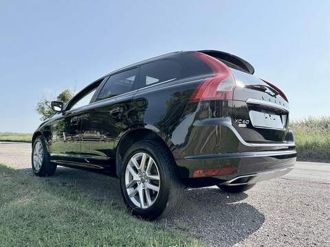 Volvo XC60 2.0 D4 SE Lux Nav SUV 5dr Diesel Auto Euro 6 (s/s) (190 ps) - U2242