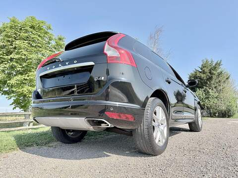 Volvo XC60 2.0 D4 SE Lux Nav SUV 5dr Diesel Auto Euro 6 (s/s) (190 ps) - U2242