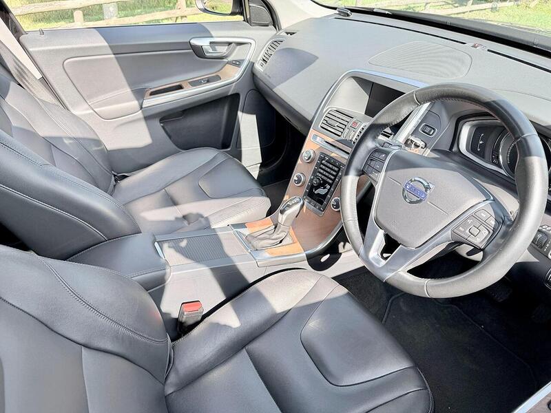 Volvo XC60 2.0 D4 SE Lux Nav SUV 5dr Diesel Auto Euro 6 (s/s) (190 ps) - U2242
