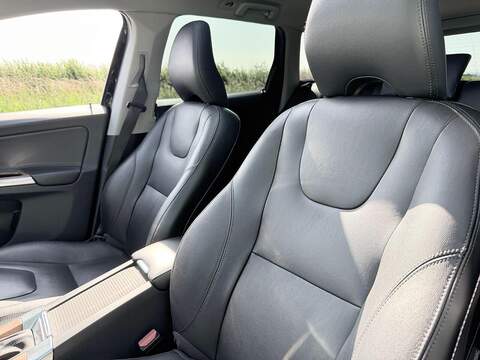 Volvo XC60 2.0 D4 SE Lux Nav SUV 5dr Diesel Auto Euro 6 (s/s) (190 ps) - U2242