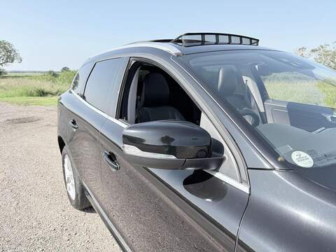 Volvo XC60 2.0 D4 SE Lux Nav SUV 5dr Diesel Auto Euro 6 (s/s) (190 ps) - U2242