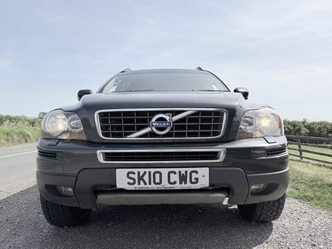 Volvo XC90 2.4 D5 SE Premium SUV 5dr Diesel Geartronic AWD (224 g/km, 182 bhp) - U2244