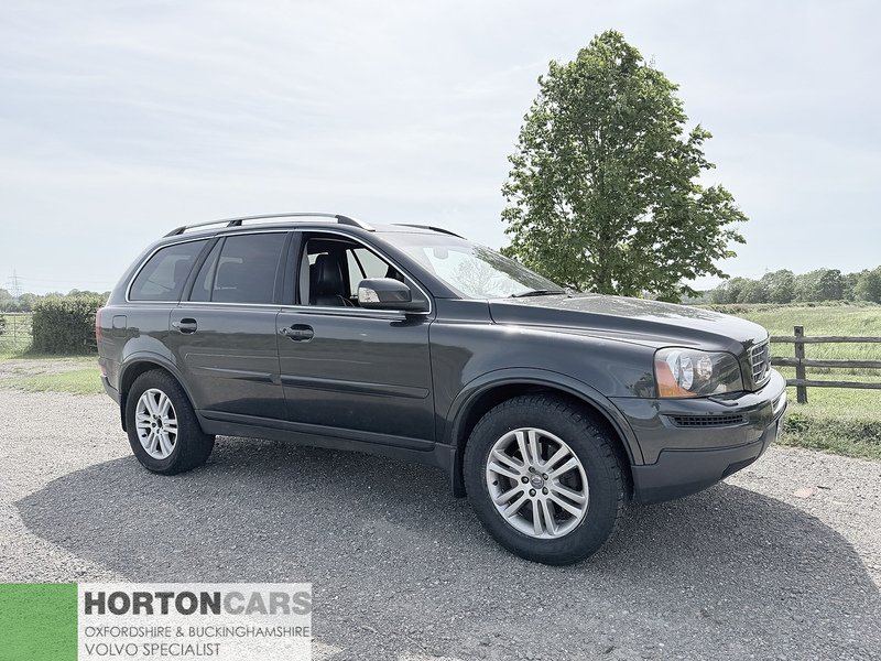 Volvo XC90 2.4 D5 SE Premium SUV 5dr Diesel Geartronic AWD (224 g/km, 182 bhp) - U2244