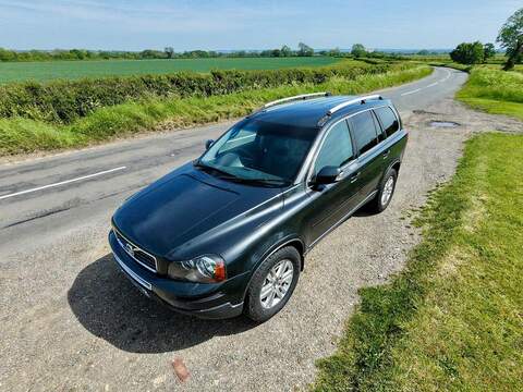 Volvo XC90 2.4 D5 SE Premium SUV 5dr Diesel Geartronic AWD (224 g/km, 182 bhp) - U2244