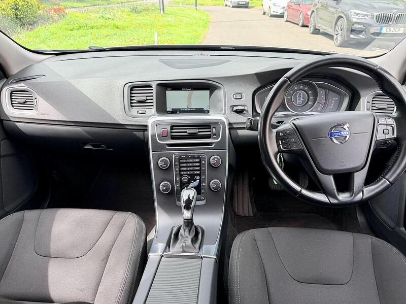 Volvo V60 2.0 D4 Business Edition Estate 5dr Diesel Auto Euro 6 (s/s) (190 ps) - U2246