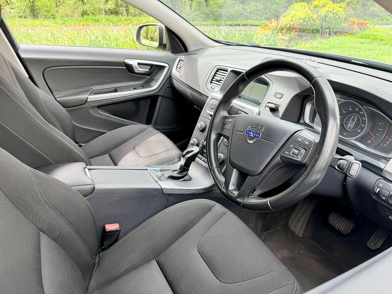 Volvo V60 2.0 D4 Business Edition Estate 5dr Diesel Auto Euro 6 (s/s) (190 ps) - U2246
