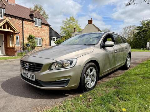 Volvo V60 2.0 D4 Business Edition Estate 5dr Diesel Auto Euro 6 (s/s) (190 ps) - U2246