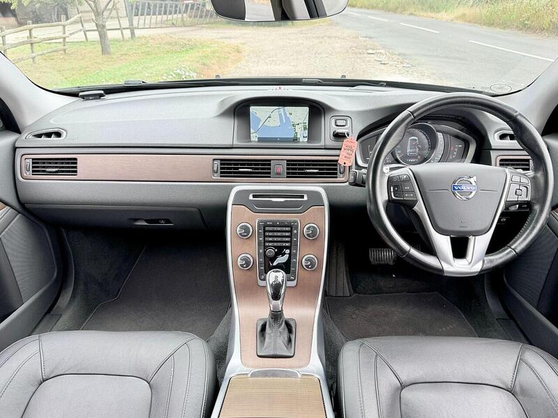 Volvo V70 T5 Se 2.0 5dr Estate Automatic Petrol - U2249