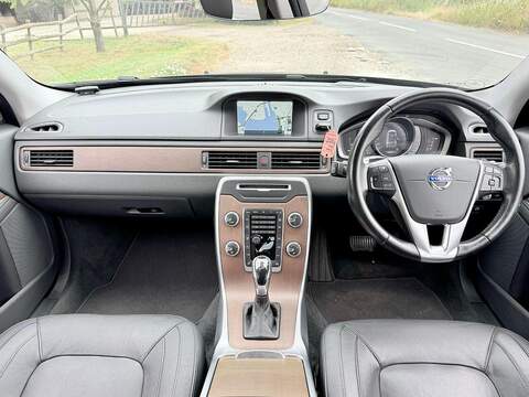 Volvo V70 T5 Se 2.0 5dr Estate Automatic Petrol - U2249
