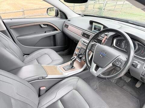 Volvo V70 T5 Se 2.0 5dr Estate Automatic Petrol - U2249