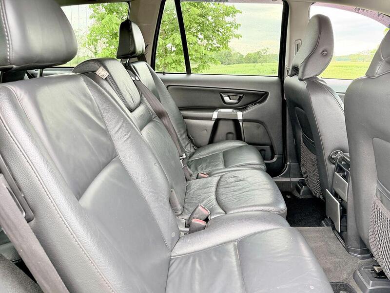 Volvo XC90 2.4 D5 SE SUV 5dr Diesel Geartronic AWD (224 g/km, 182 bhp) - U2262
