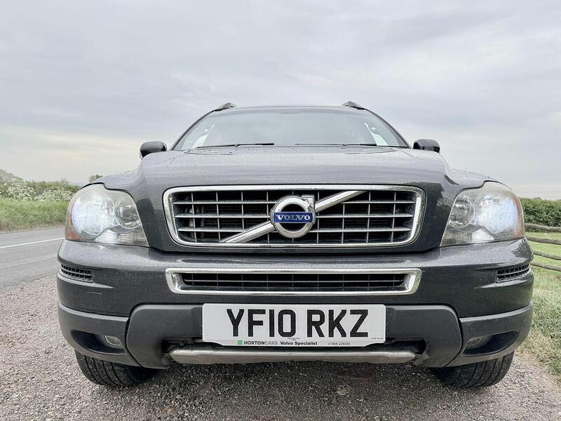 Volvo XC90 2.4 D5 SE SUV 5dr Diesel Geartronic AWD (224 g/km, 182 bhp) - U2262