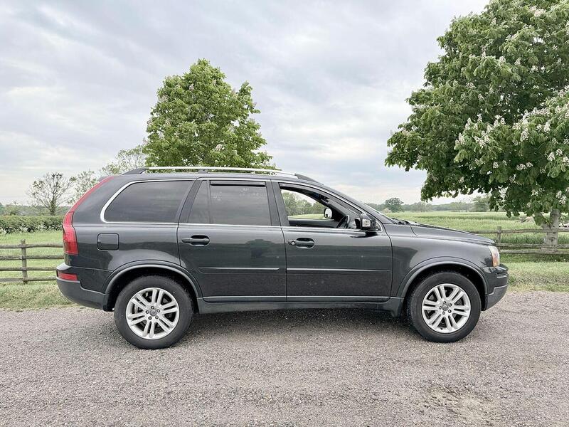 Volvo XC90 2.4 D5 SE SUV 5dr Diesel Geartronic AWD (224 g/km, 182 bhp) - U2262