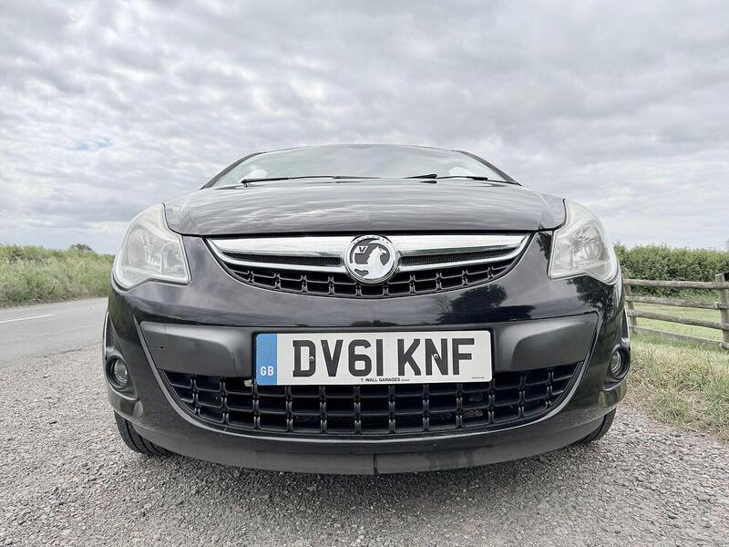Vauxhall Corsa 1.4 16V SE Hatchback 5dr Petrol Manual Wide Ratio Euro 5 (100 ps) - U2268