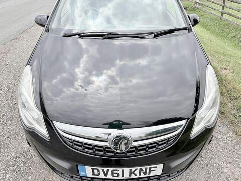 Vauxhall Corsa 1.4 16V SE Hatchback 5dr Petrol Manual Wide Ratio Euro 5 (100 ps) - U2268