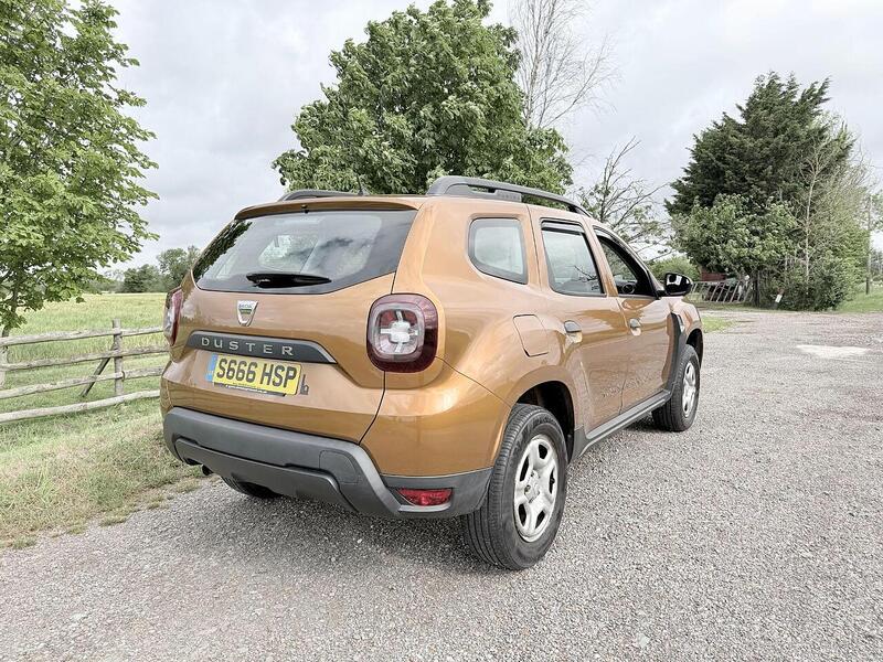 Dacia Duster 1.6 SCe Essential SUV 5dr Petrol Manual Euro 6 (s/s) (115 ps) - U2271