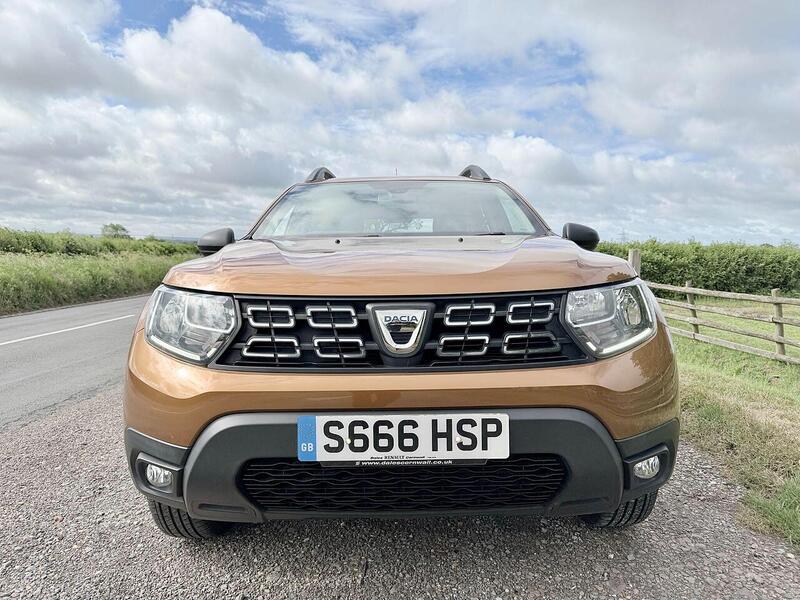 Dacia Duster 1.6 SCe Essential SUV 5dr Petrol Manual Euro 6 (s/s) (115 ps) - U2271