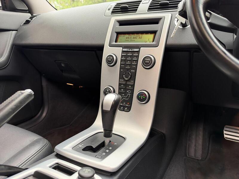 Volvo V50 Se Lux 2.0 5dr Estate Automatic Petrol - U2276